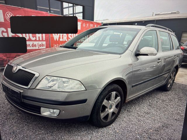 Skoda Octavia Combi Elegance 1.Hand Klima Alu AHK SHZ