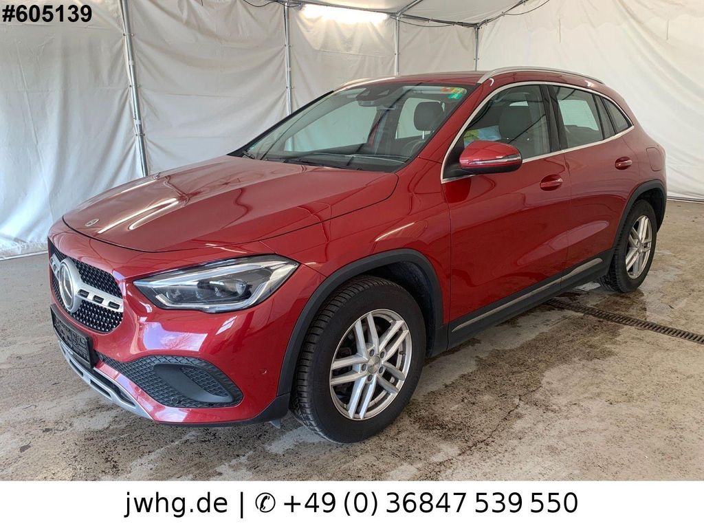 Image of Mercedes-Benz GLA 200