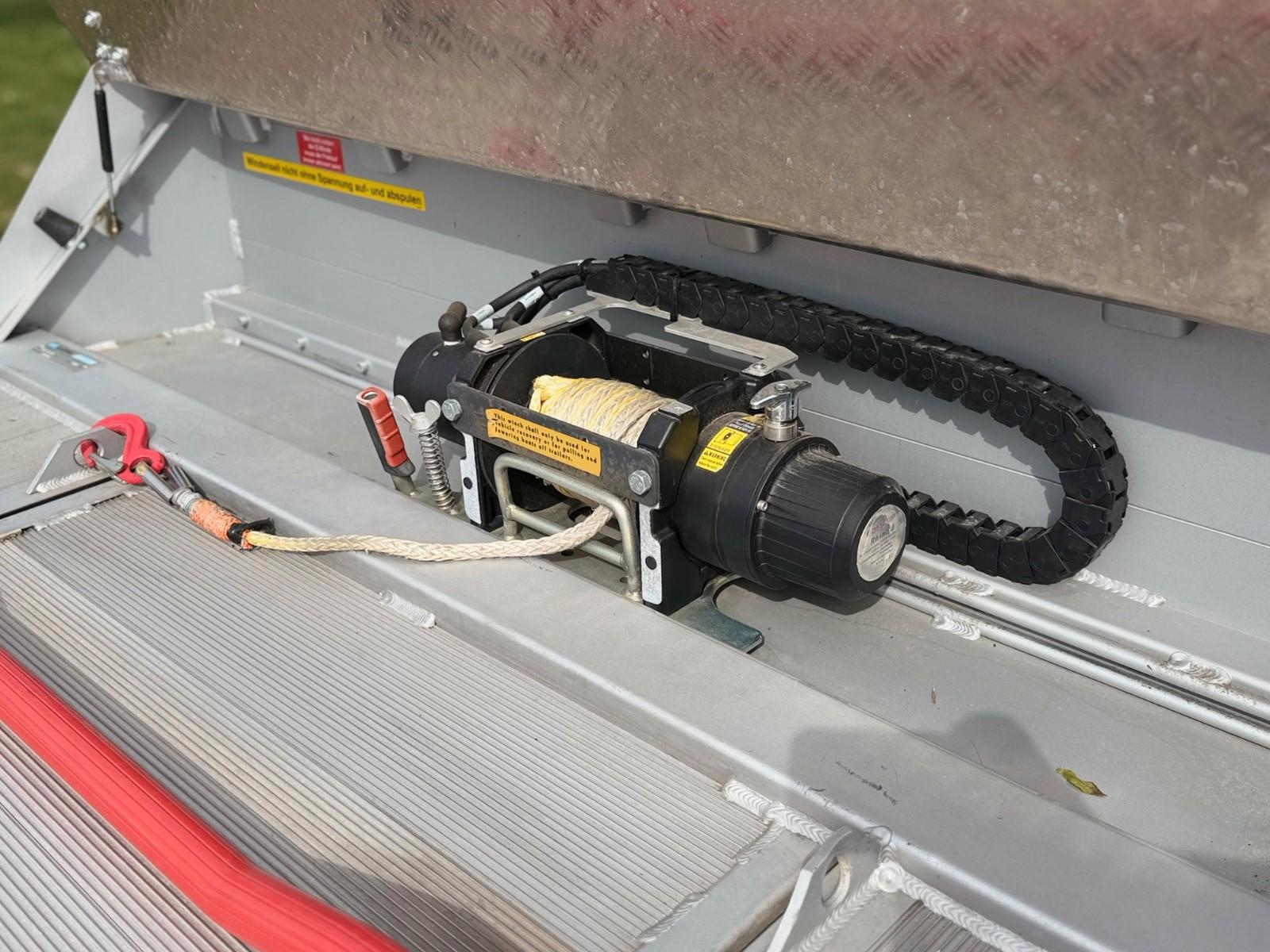 Volkswagen T6.1 2,0 TDI DSG Fitzel Speeder 47-21 *NEUWERTIG