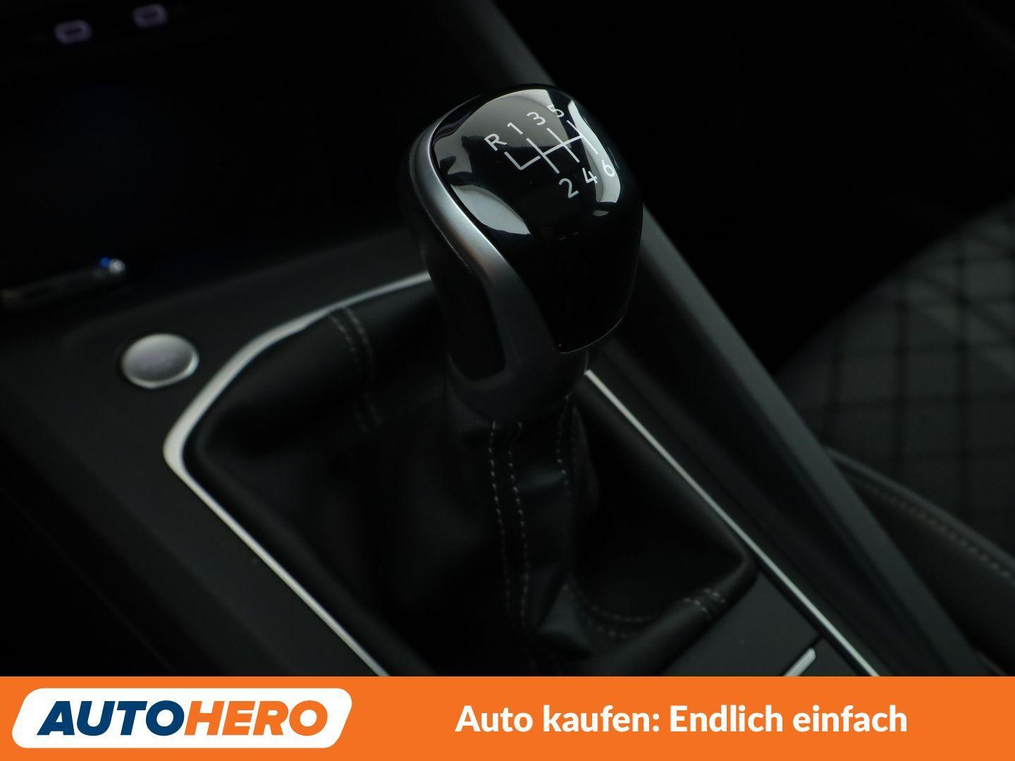 Volkswagen Golf VIII 1.5 TSI ACT R-Line*NAVI*ACC*LED*SHZ*, миниатюра 24
