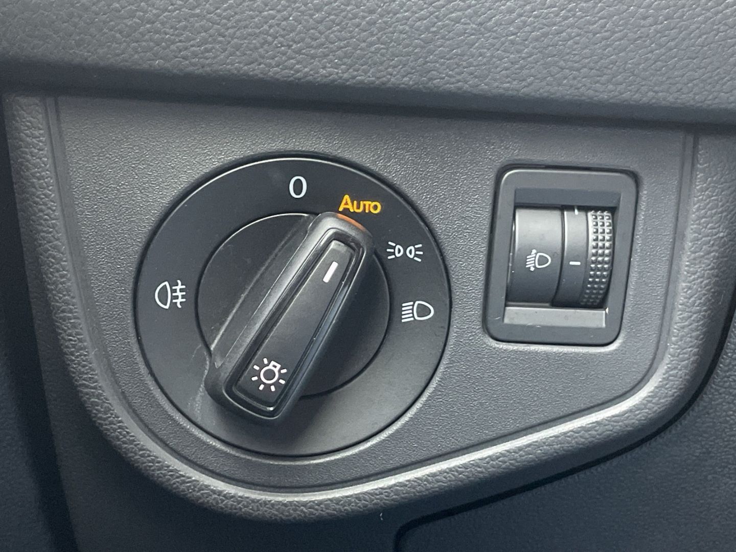 Taigo 1.0 TSI Life LED/App-Connect/PDC/Klima