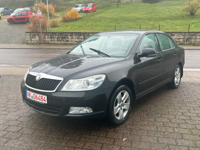 Skoda Octavia Lim. *TÜV NEU