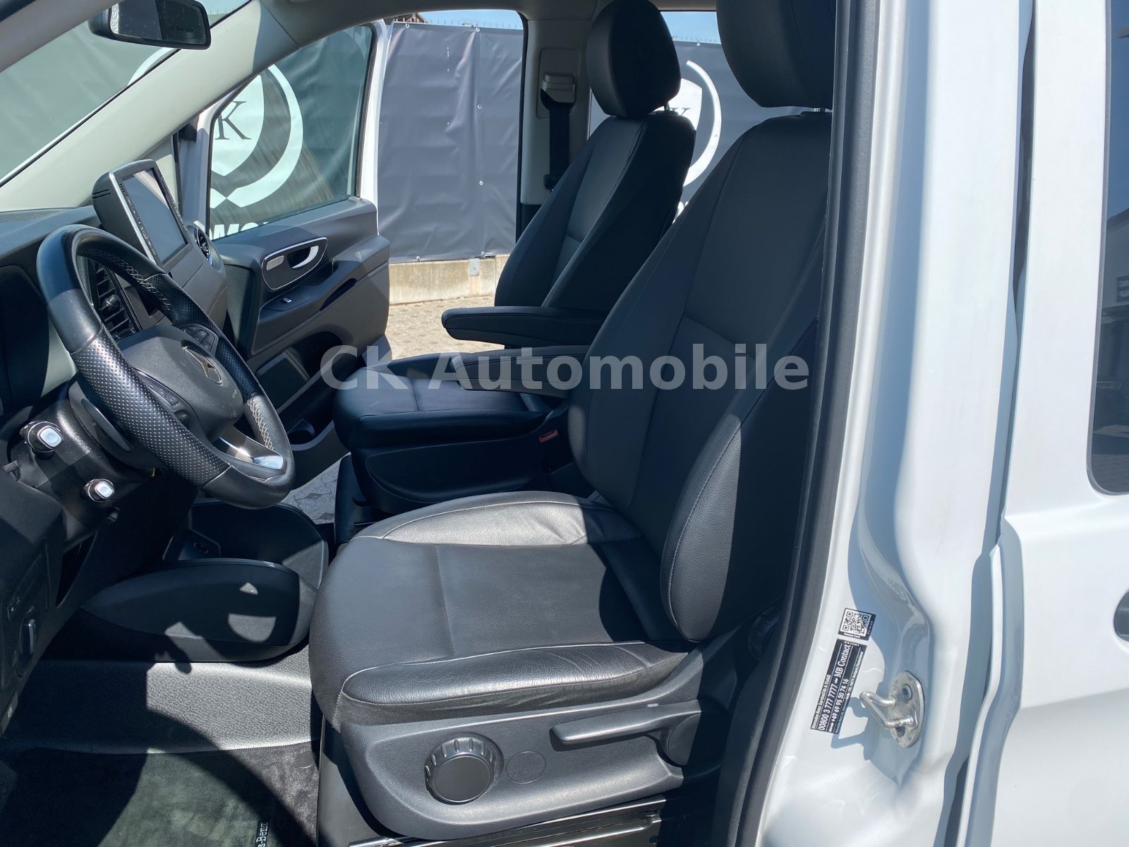 Fahrzeugabbildung Mercedes-Benz Vito Mixto 119 lang Autom./5 Sitze/Navi/LED/Kam