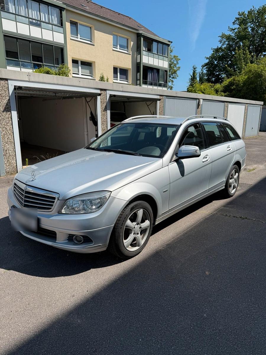 Mercedes-Benz C220, 2008