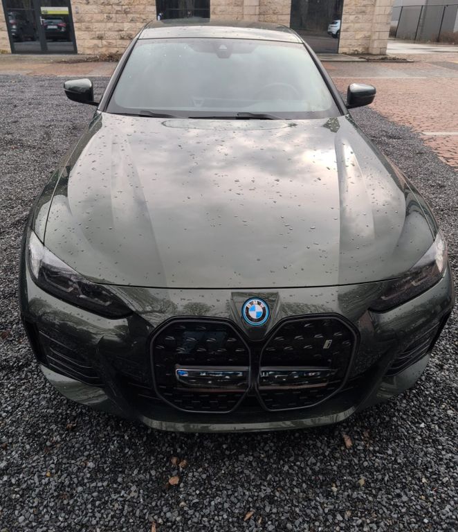 Image of BMW i4
