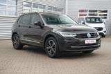 Volkswagen Tiguan 2.0 TDI United DSG Navi LED ACC AHK PDC - Volkswagen Tiguan UNITED mit Diesel-Antrieb