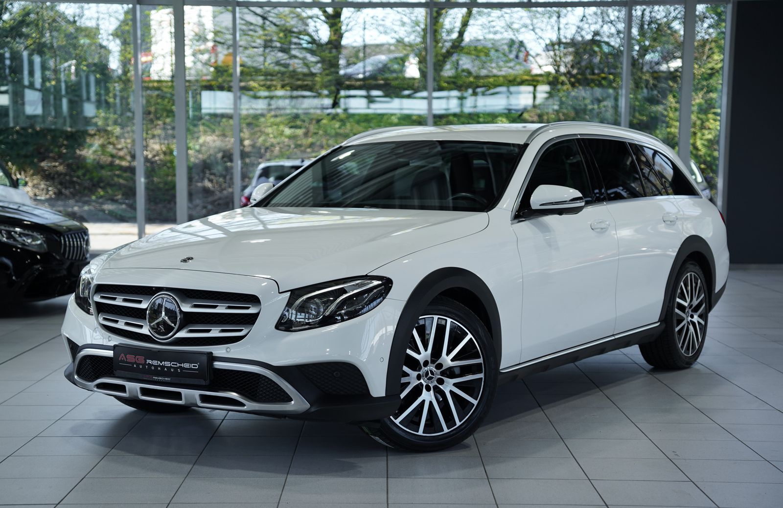 Mercedes Benz E 220