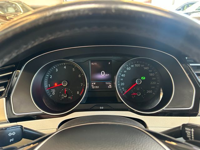 Volkswagen Highline  *4Motion*Pano*Led*Kamera*Massage*
