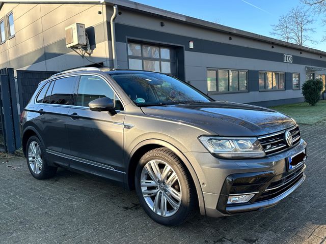 Volkswagen Tiguan 2.0 TDI R Line Highline 4Motion Panorama