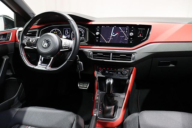 Polo GTI 2.0 TSI GTI DSG ACC NAVI BT SHZ SPORTFW