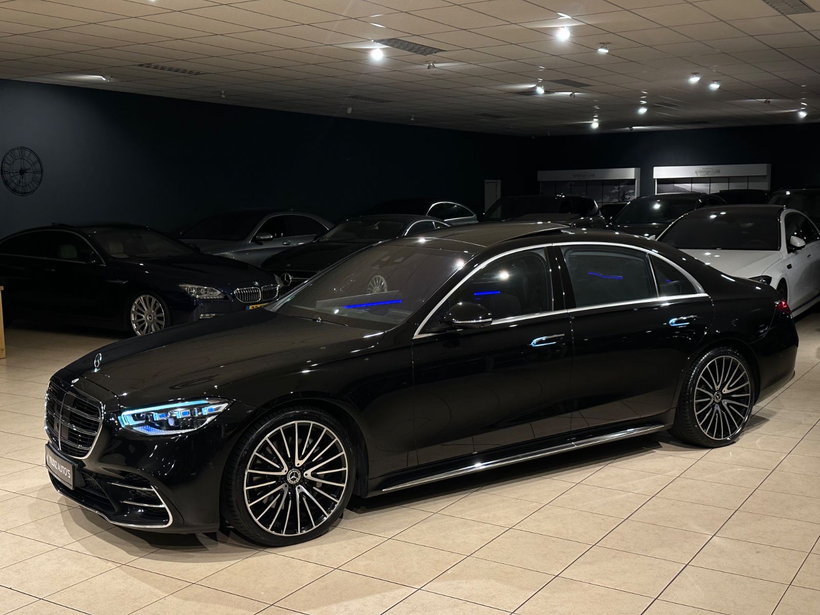 Mercedes-Benz S350D 4MATIC LANG/AMG/3X TV/CHAUFFEUR/PANO/VOLL