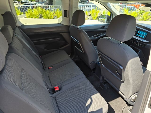 Fahrzeugabbildung Volkswagen Caddy Maxi Heckeinstieg Rollstuhl