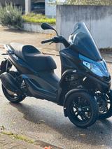 Piaggio MP3 300 HPE Sport *Topzustand/Autoführerschein* - PIAGGIO MP3 300 SPORT