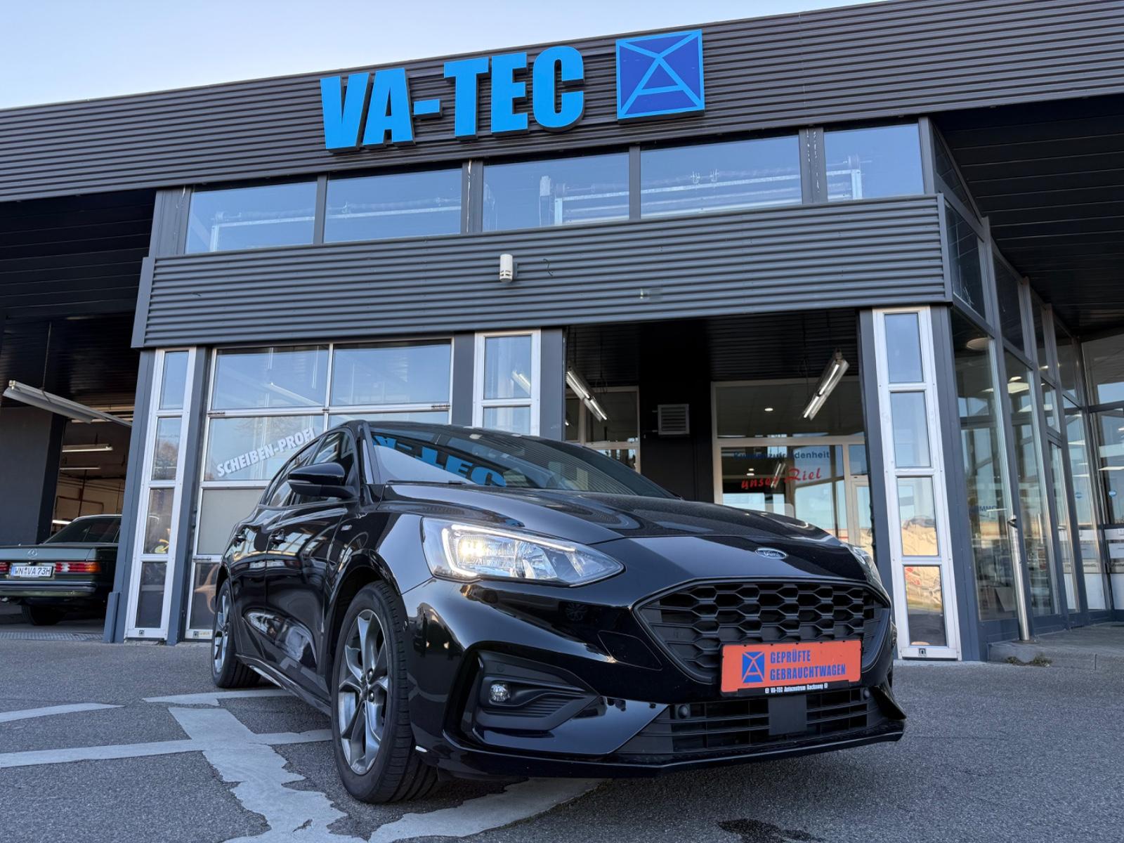 Ford Focus Lim. 1,5l ST-Line/KAMERA/AUTOM./CARPLAY