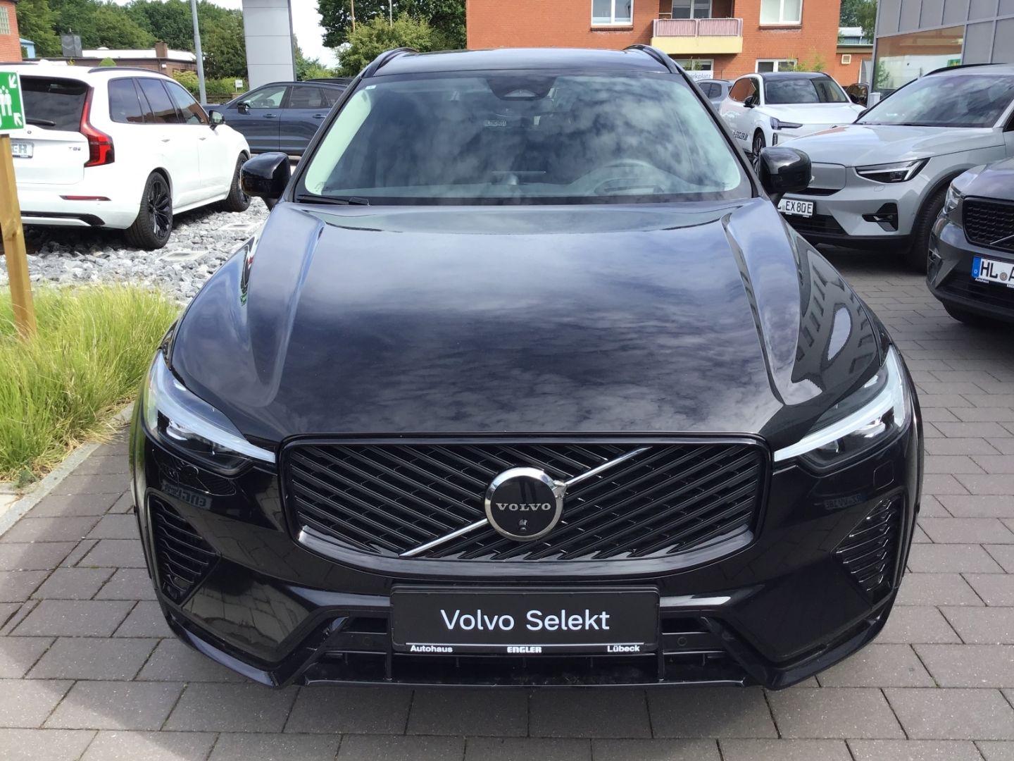 Volvo XC60 T8 Ultra Dark AWD Cam AHK Stdhzg. PanoDach imagem 3