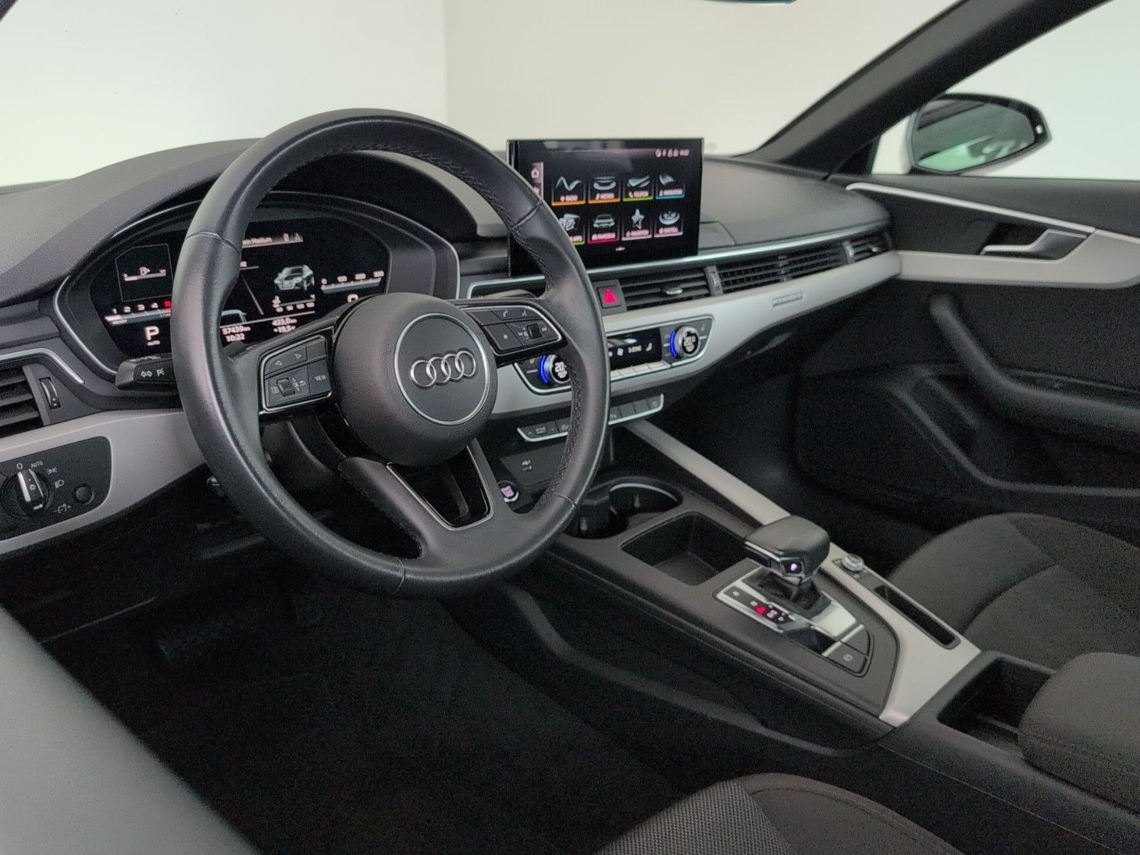 Audi A4 40 TDI quattro advanced Virtual BLACK 18 LED foto 12