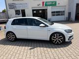 Volkswagen Golf VII Lim. Highline BMT/Start-Stopp R-Line - Volkswagen Golf: R Line