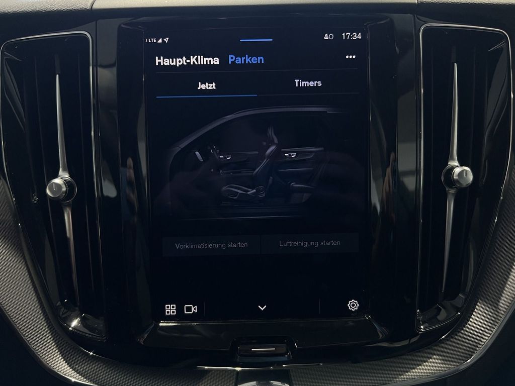Volvo XC60 T6 Plus Dark Recharge AWD ACC Pano H/K LED