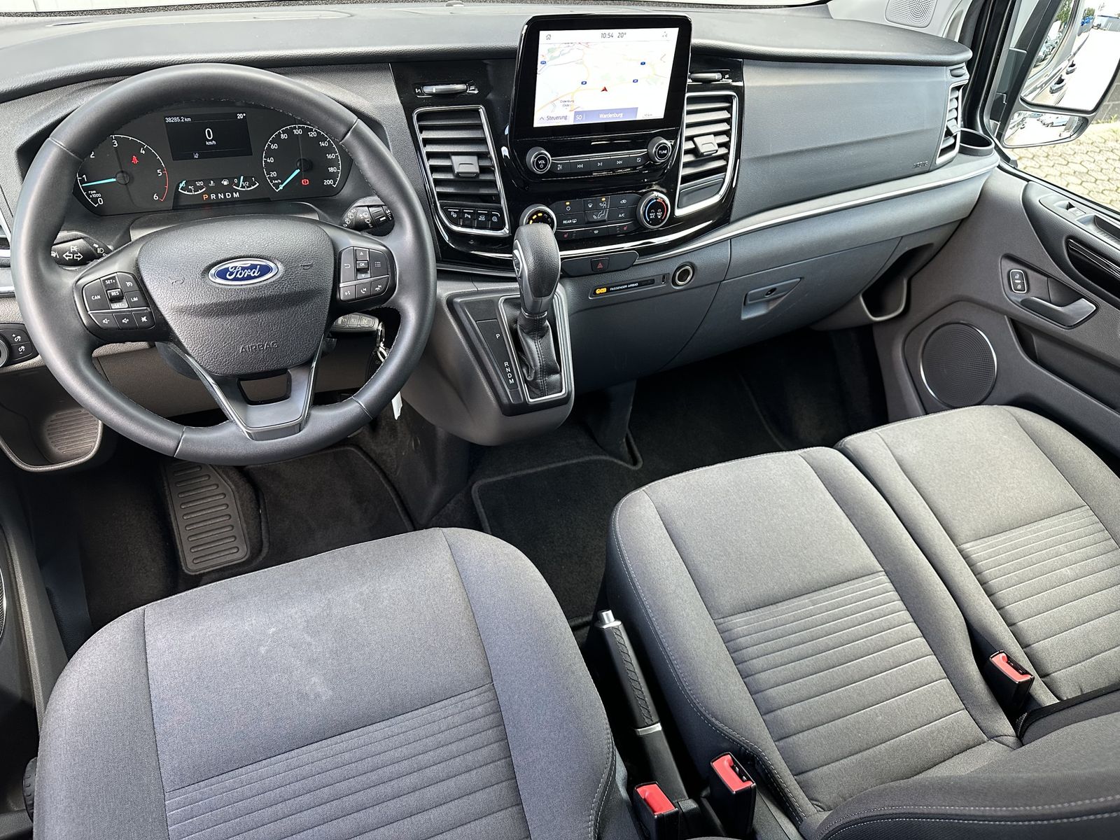 Fahrzeugabbildung Ford Custom 320 L2 Tourneo Titanium X NAV+XEN+KAM+2HD