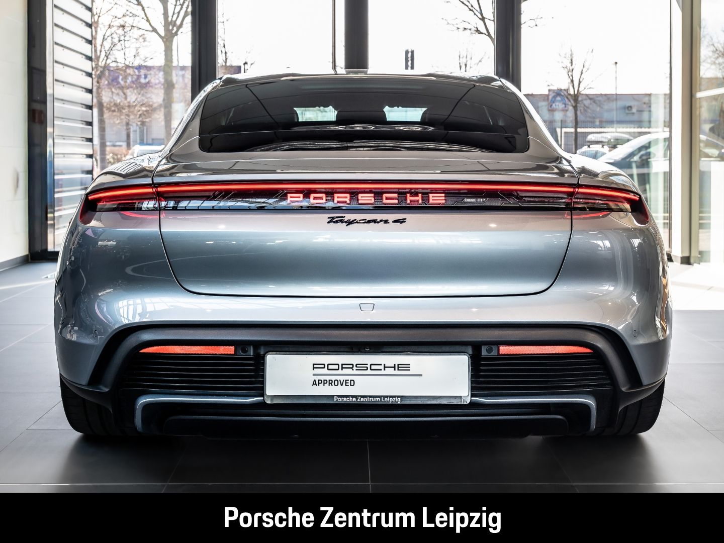 Porsche Taycan 4 Black Edition SportChrono InnoDrive Spo foto 5