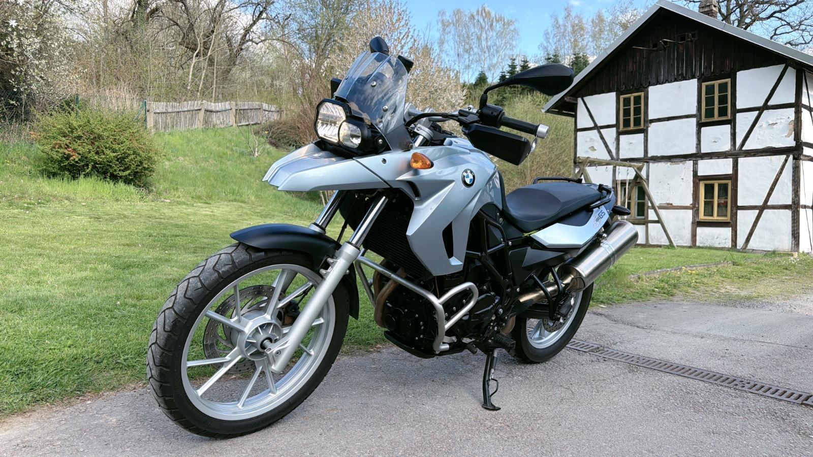 BMW F 650 GS wenig KM! tiefer! SERVICE + TÜV NEU!!!
