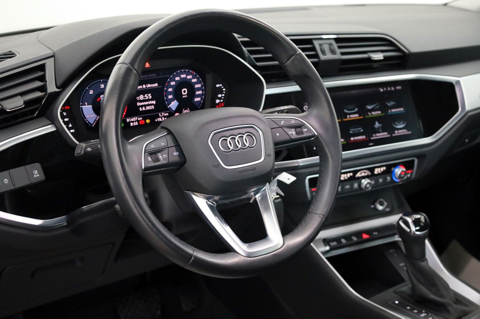 Fahrzeugabbildung Audi Q3 Sportback 35 TDI,Leder,Navi,LED,SH,Carplay