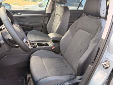 Volkswagen Golf 8.5 1.5 eTSI 150PS Style, LED, AHK, KAMERA