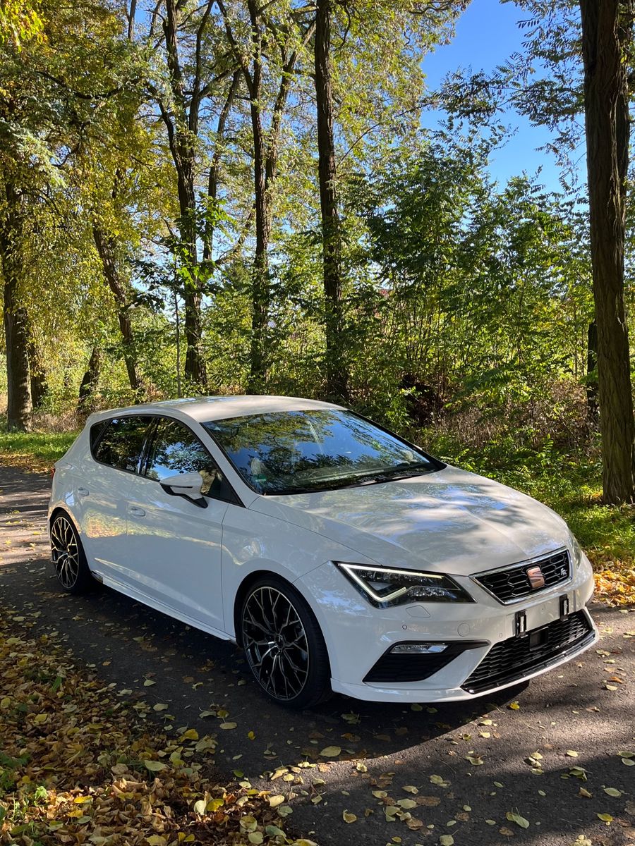 SEAT Leon 1.5 TSI 96kW FR CUP EDITION