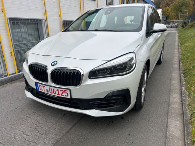 BMW 218 Baureihe 2 Gran Tourer 218 d Sport Line