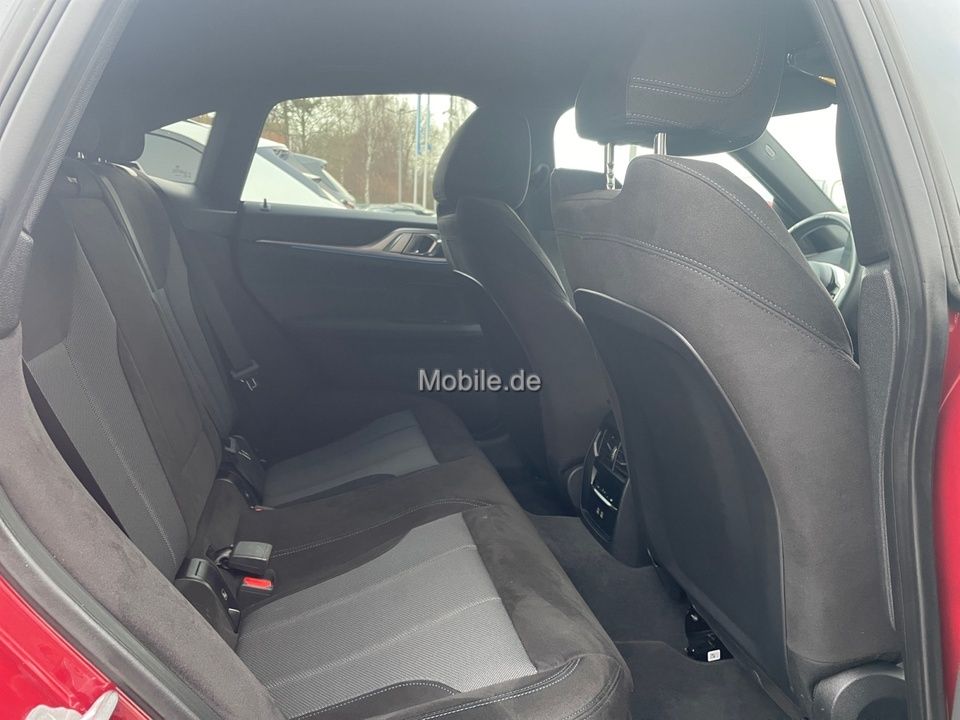 BMW i4 - Bild 18