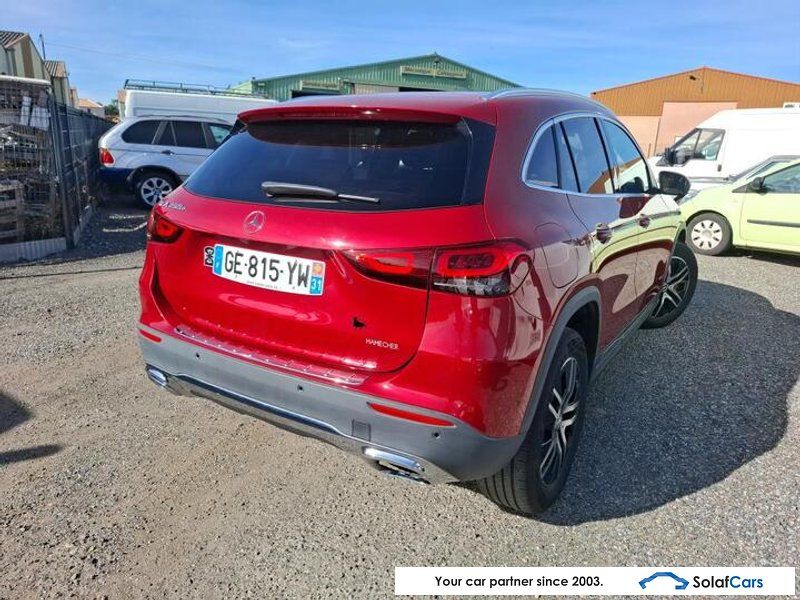 Mercedes-Benz GLA 250 e Pano LED Widescreen Navi 1/2 Leather  imagem 3