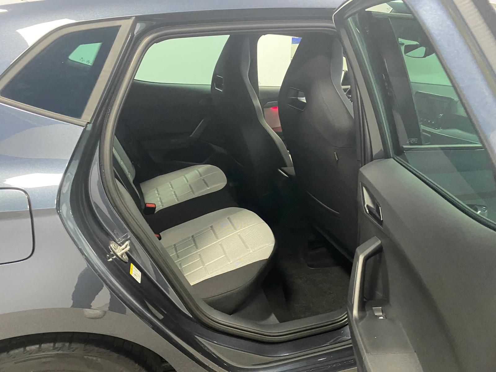 Fahrzeugabbildung SEAT Ibiza 1.0 TSI 1.0 TSI FR 5 J.GARANTIE+ACC+KAMERA