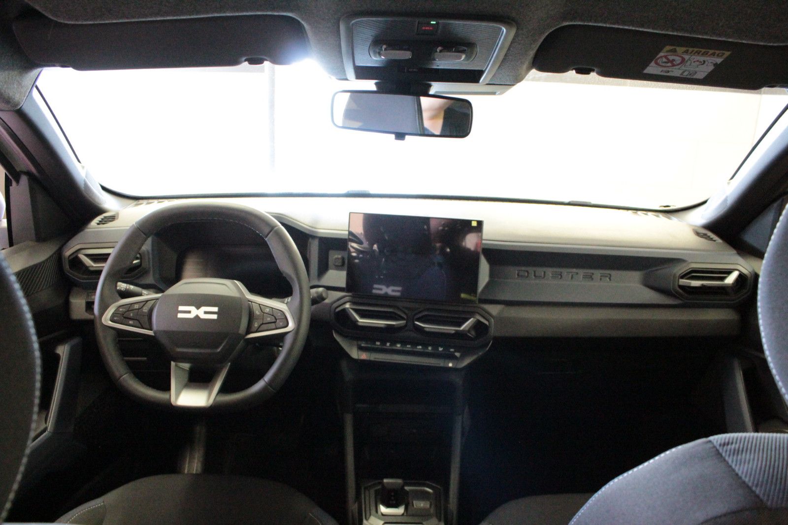 Fahrzeugabbildung Dacia Duster hybrid 140 Expression *Winterpaket*