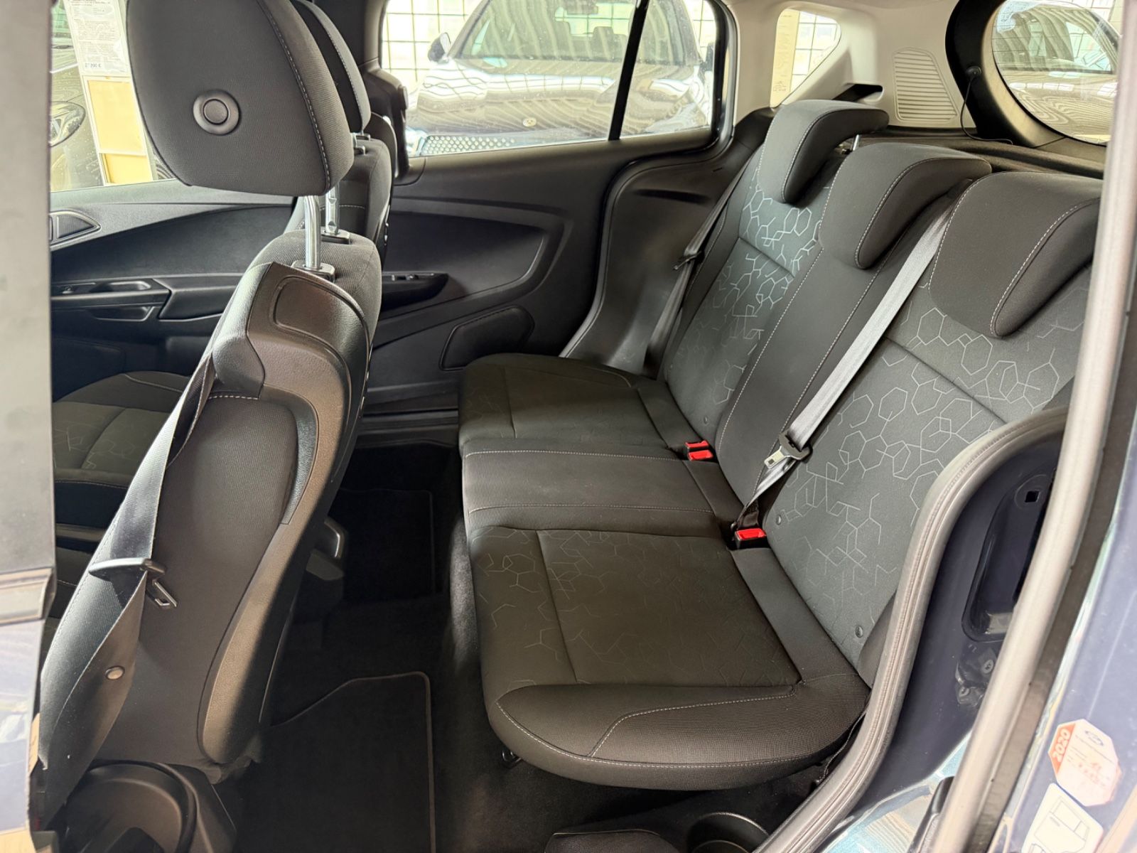Fahrzeugabbildung Ford B-Max B-MAX Sync Edition