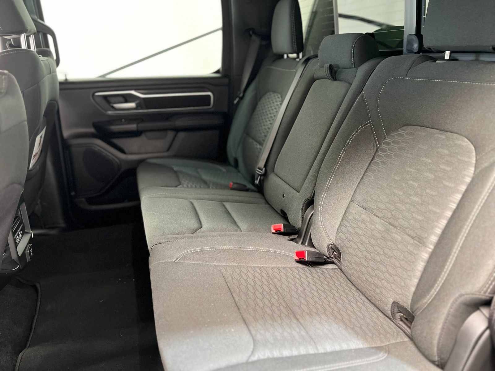 Fahrzeugabbildung Dodge RAM 1500 Big Horn 3.0L *Projekt M Wohnkabine*