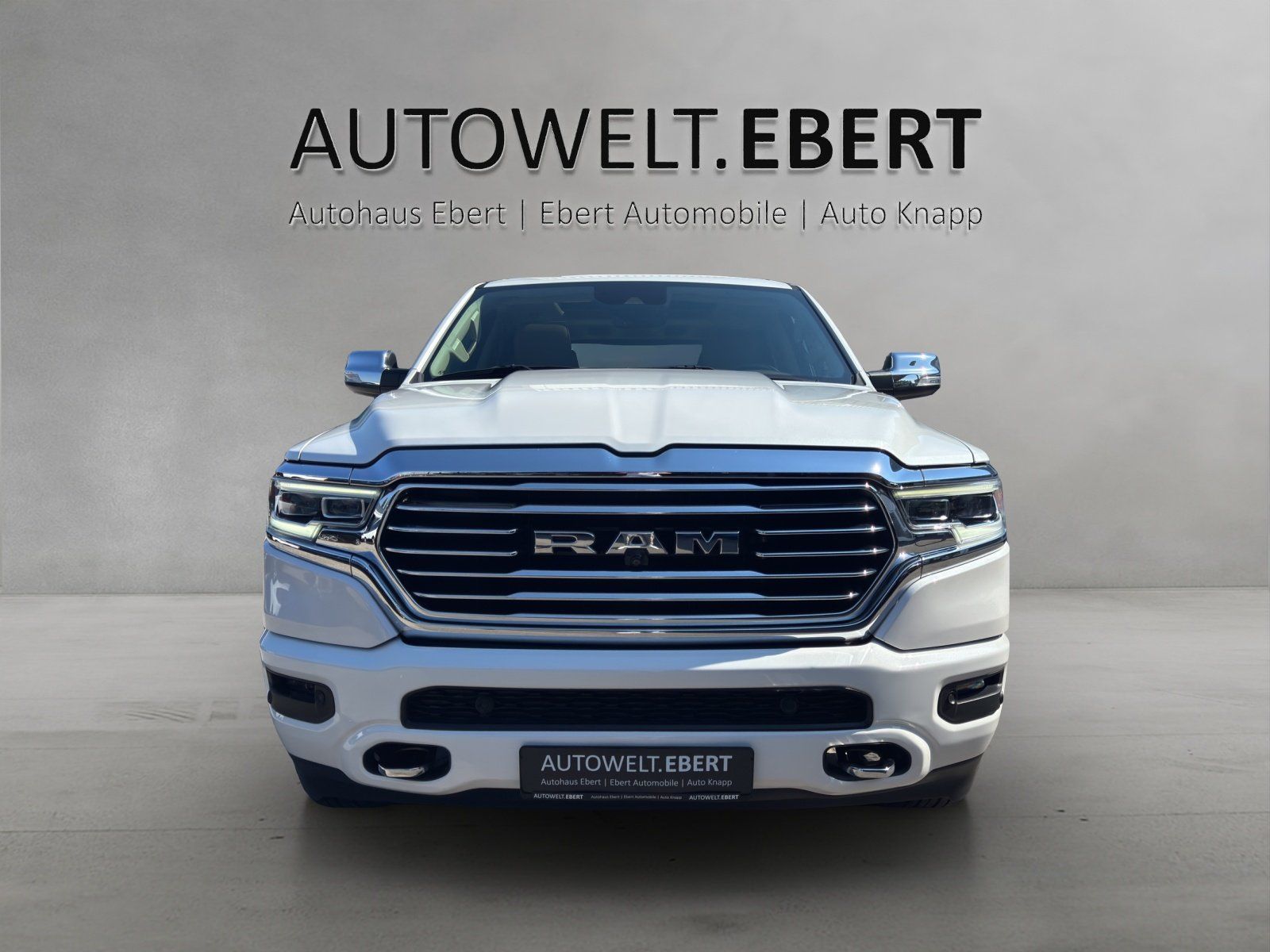 Fahrzeugabbildung Dodge RAM 1500 5.7 V8 4x4 LARAMIE LONGHORN LPG 200L