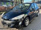Peugeot 308 Access 120 VTi Klima CD TÜV 02/26 - Peugeot 308 mit Benzin-Antrieb: Limousine, Access