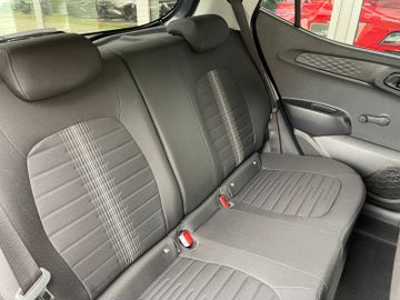 Fahrzeugabbildung Hyundai NEW i10 1.0 Edition 30+ NAVI RFK SHZ