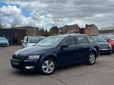 Skoda Octavia Combi Elegance 1.Hand/Start/Stopp/PDC - Skoda Octavia Elegance mit Benzin-Antrieb