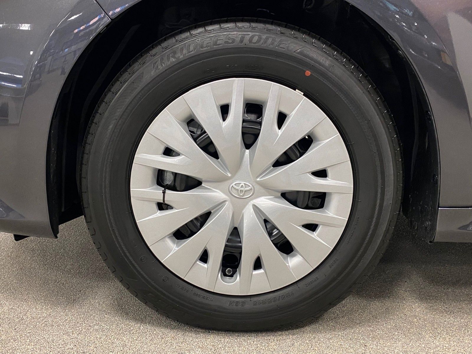 Fahrzeugabbildung Toyota Yaris 1.5 VVT-i Hybrid CVT Comfort+KAMERA+SHZ