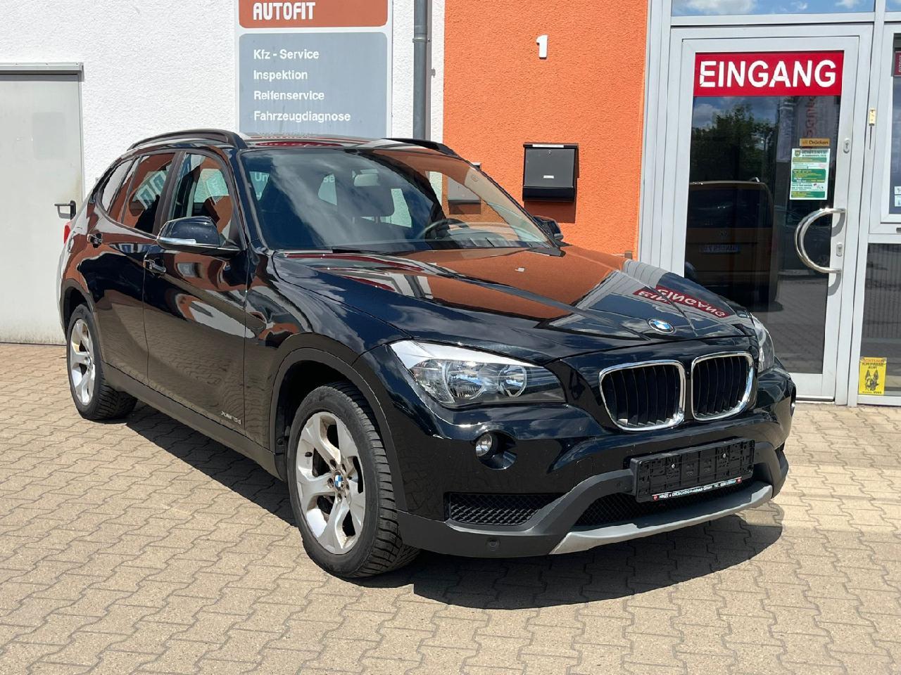 BMW X1 18 d xDrive Klima SHZ PDV v+h GJR NaviAHK