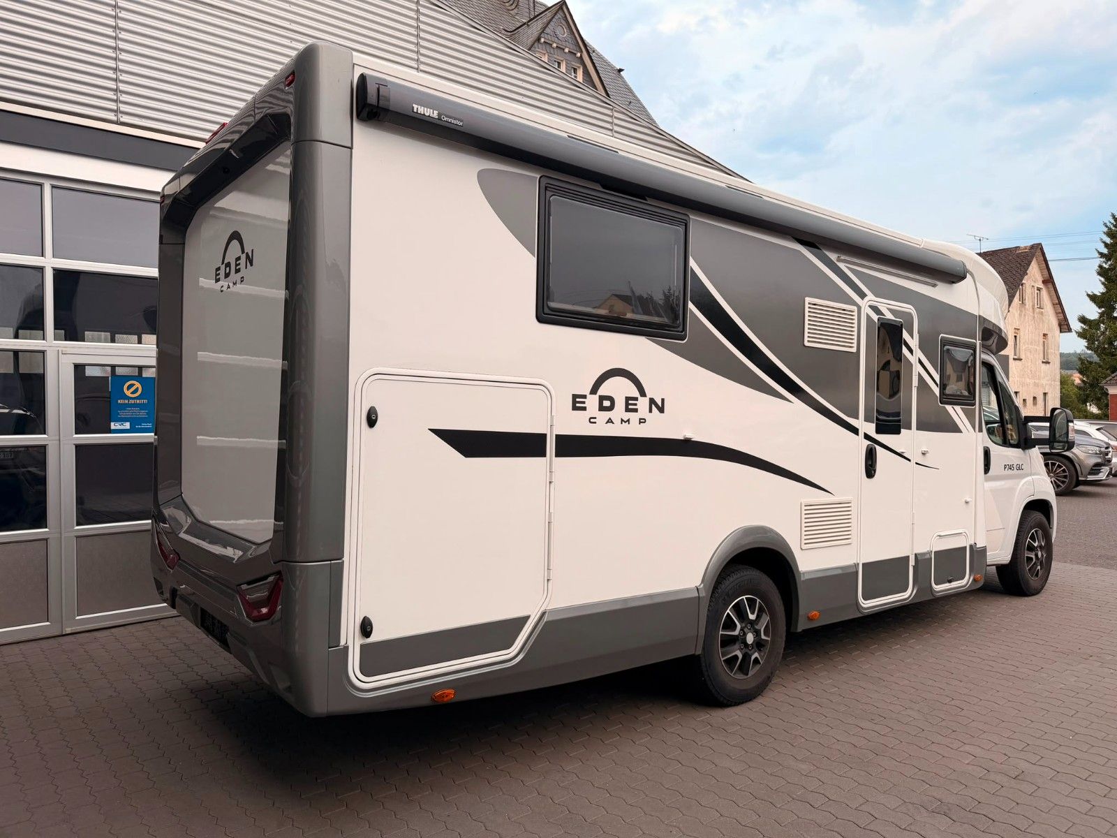 Fahrzeugabbildung Citroën Jumper Eden Camp P745 GLC Wohnmobil Markise