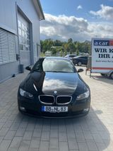 BMW 320i -