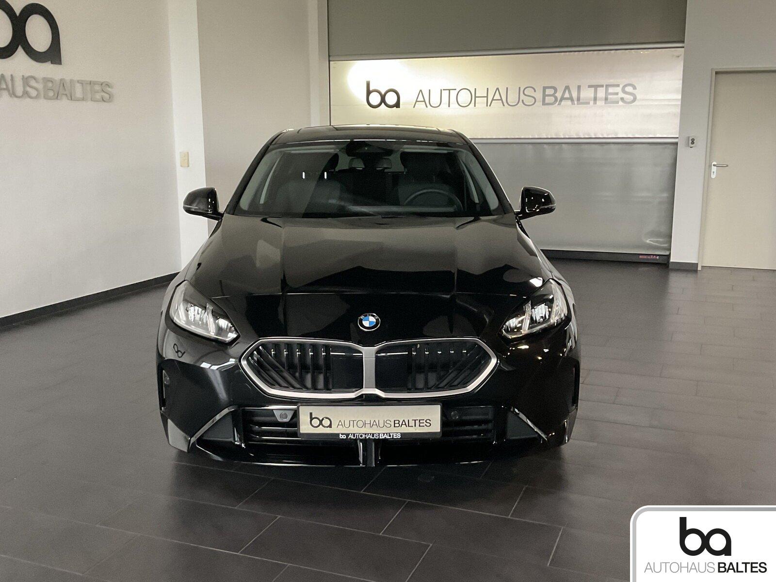 BMW 120i M Sport Design Pano/Park/Driv/AAC/DAB/Shado