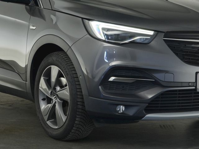 Grandland X ULTIMATE 1.6 TURBO+NAVI+HIFI-SYSTEM-