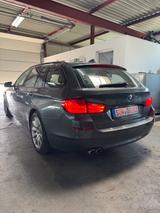 BMW 530d xDrive Touring HUD/Softclose/Pano/Memory - BMW 530 aus 2011: 530d Xdrive