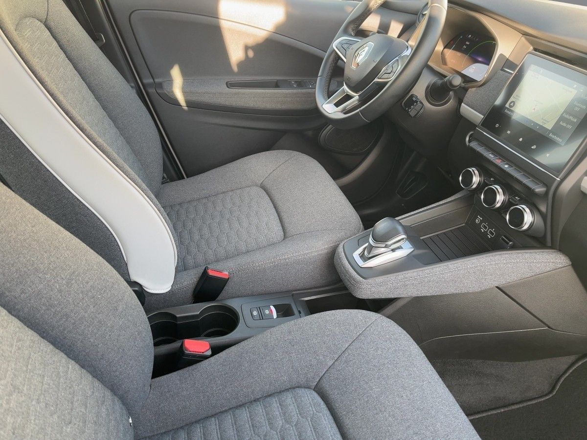 Fahrzeugabbildung Renault ZOE Evolution 110 E-Tech 50 (inkl. CCS)