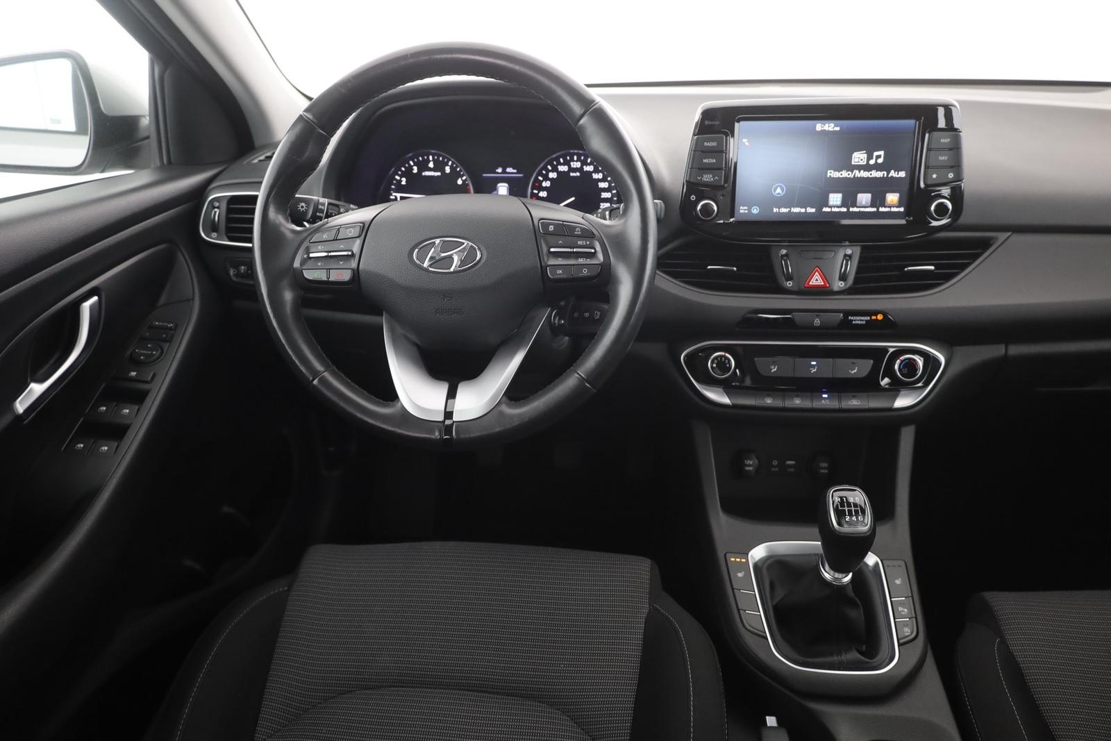 Hyundai i30 1.0 T-GDI Select Navi Android Apple Tempomat