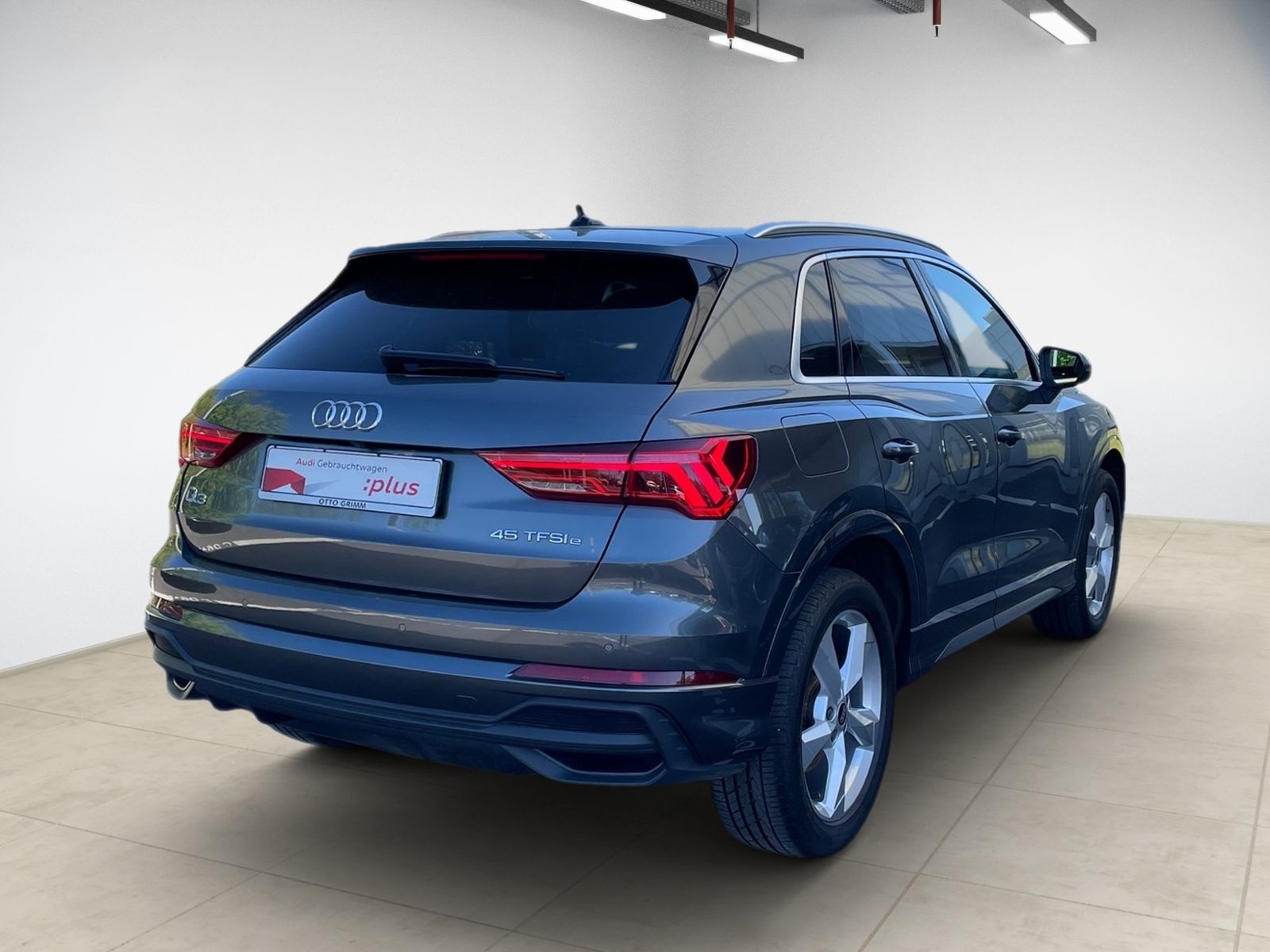 Audi Q3 45 TFSI e S-line Matrix Business TopView foto 6