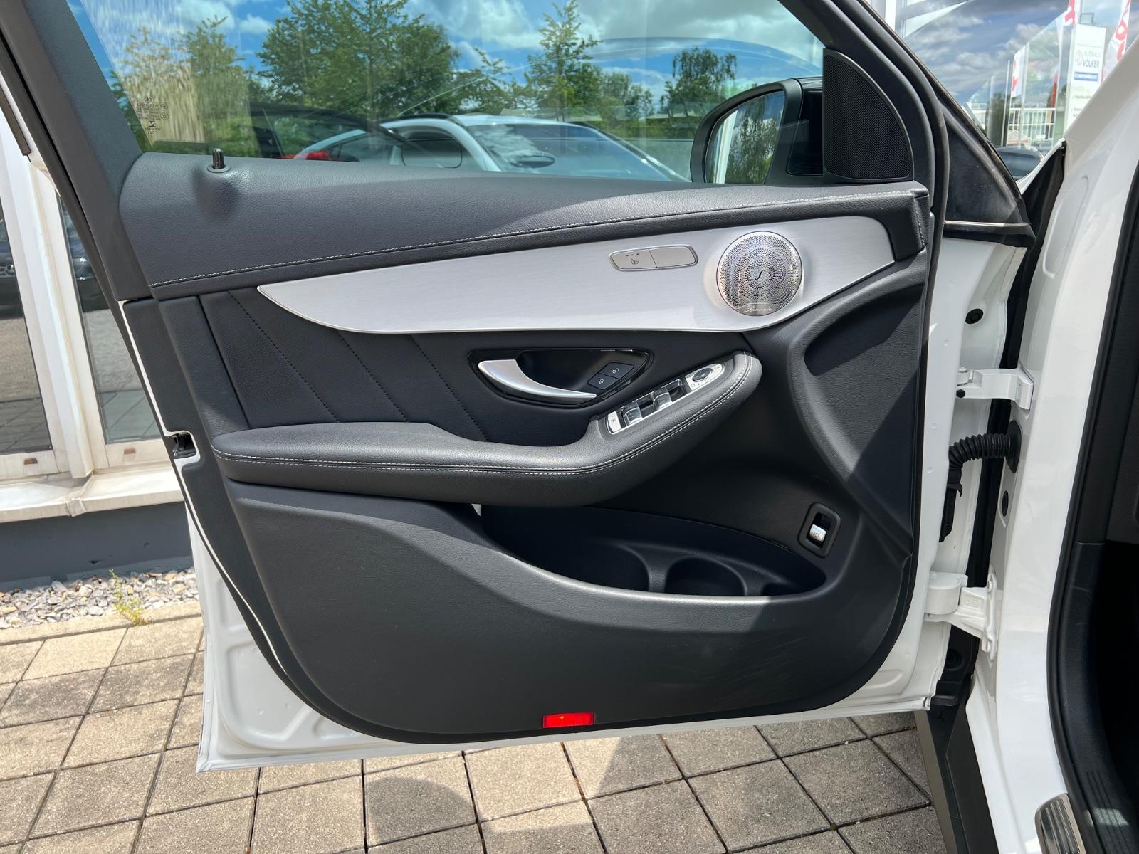 Mercedes-Benz AMG GLC 300 d 4Matic+Standheizung+